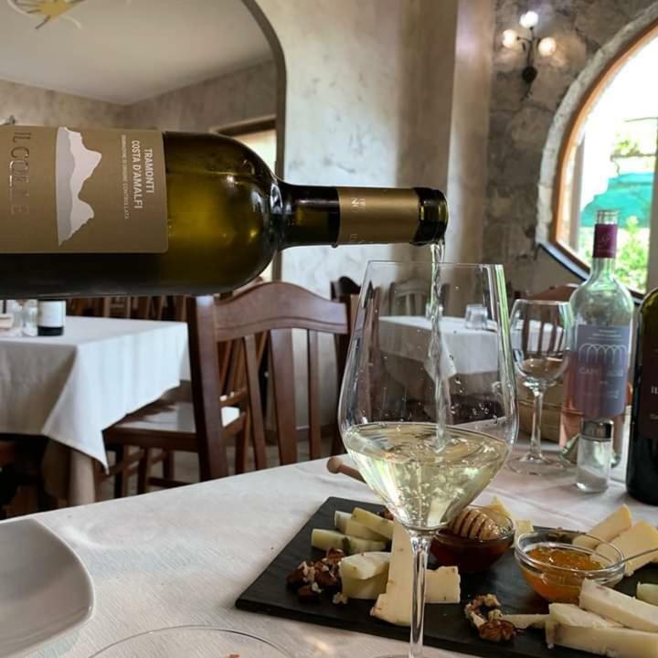 Il Raduno Villa Tramonti Ngoại thất bức ảnh